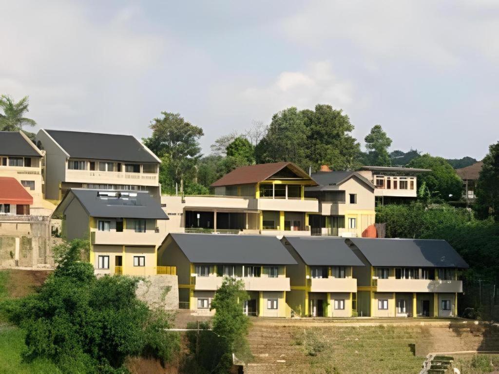 Villa Lemon Лембанг Экстерьер фото